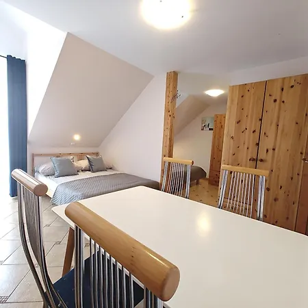 Talasso Guest house *